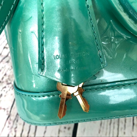 SOLD Louis Vuitton Alma BB Monogram Vernis Bleu - Picture 9 of 16